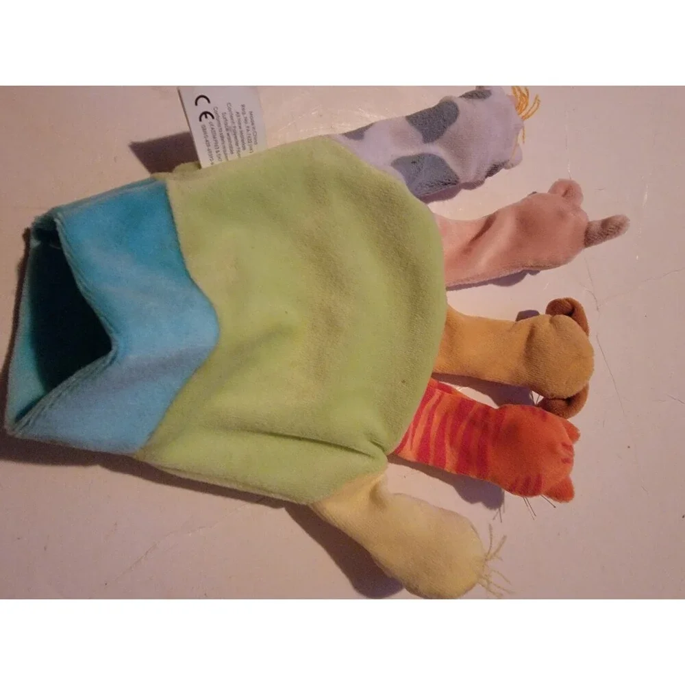 Little Scholastic Old MacDonald Had A Farm Hand Finger Puppet Glove Book